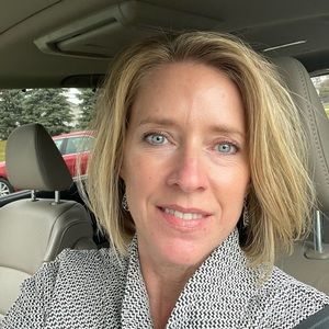 Meet your Posher, Becky